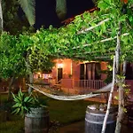 Othonas Apartments