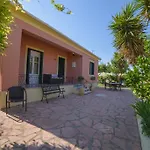 Othonas Apartments