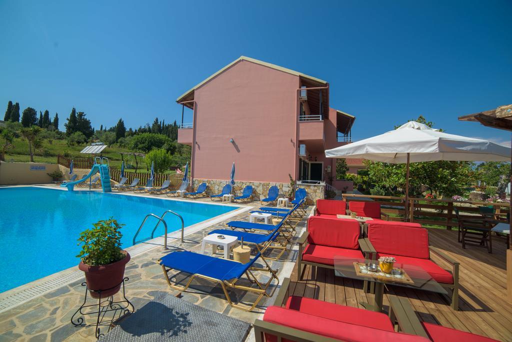 Othonas Aparthotel